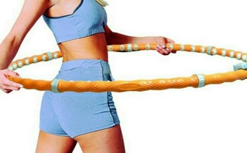 Exercises with the hoop to lose weight on the stomach and hips